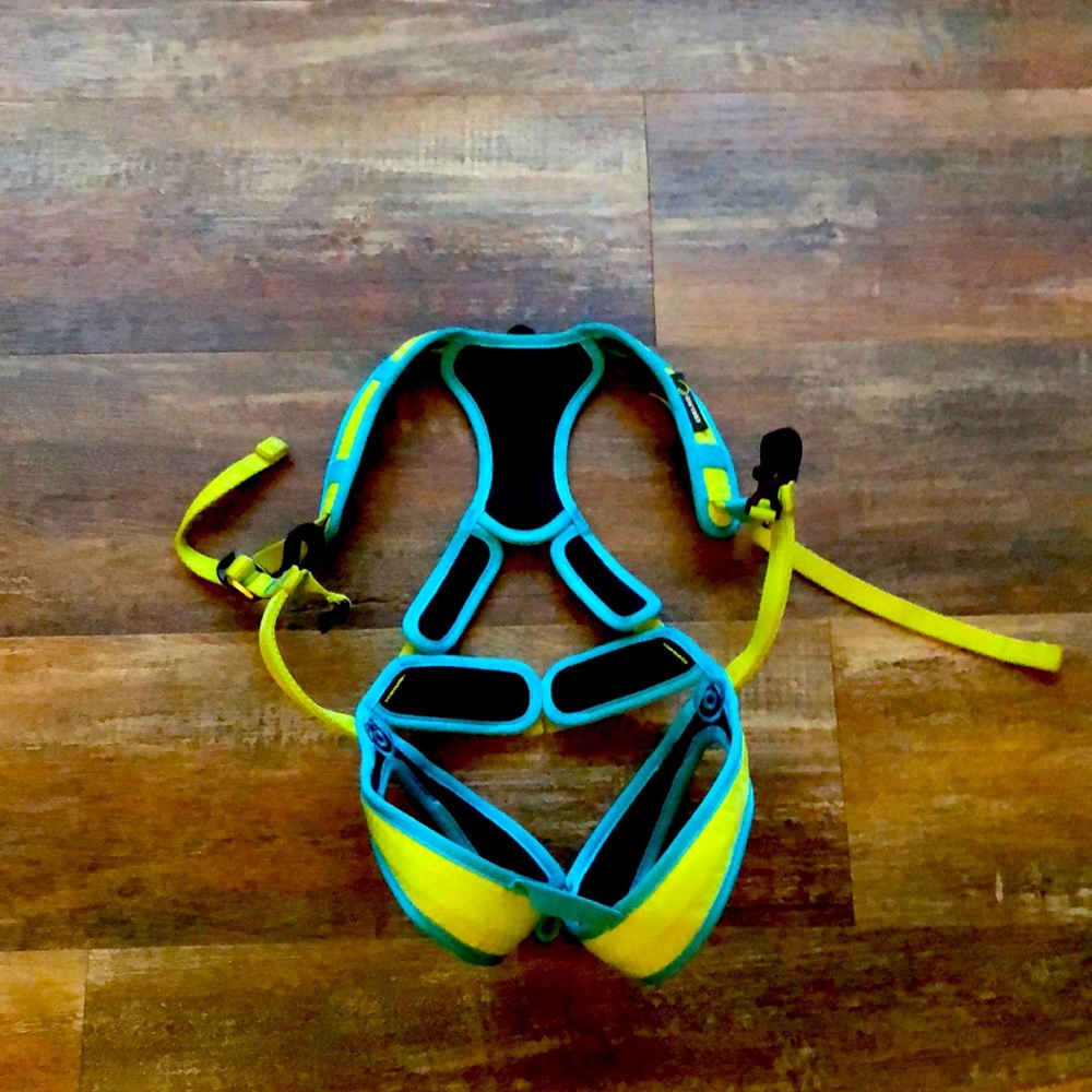 Good condition kids’ climbing harness